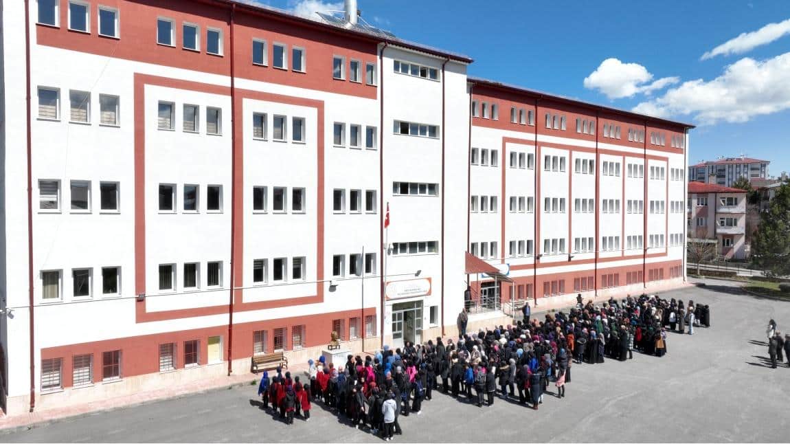 A.Samed Bal Kız Anadolu İmam Hatip Lisesi Fotoğrafı